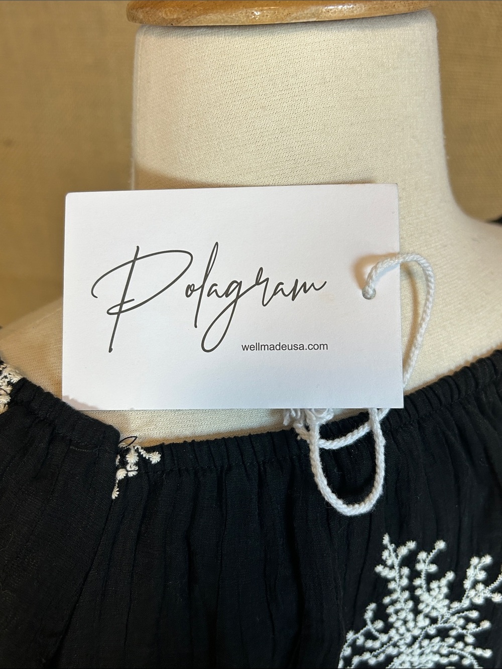 NWT Polagram Black Maxi Dress with White Floral Embroidery Puff Sleeves size S - Picture 8 of 16